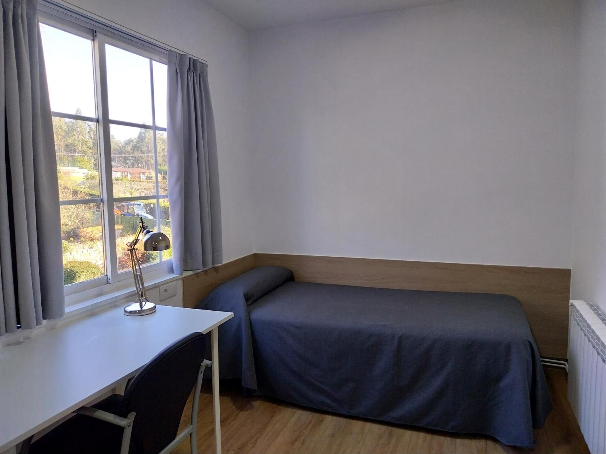 Residencia Universitaria Resa Siglo XXI クジェレード 部屋 写真