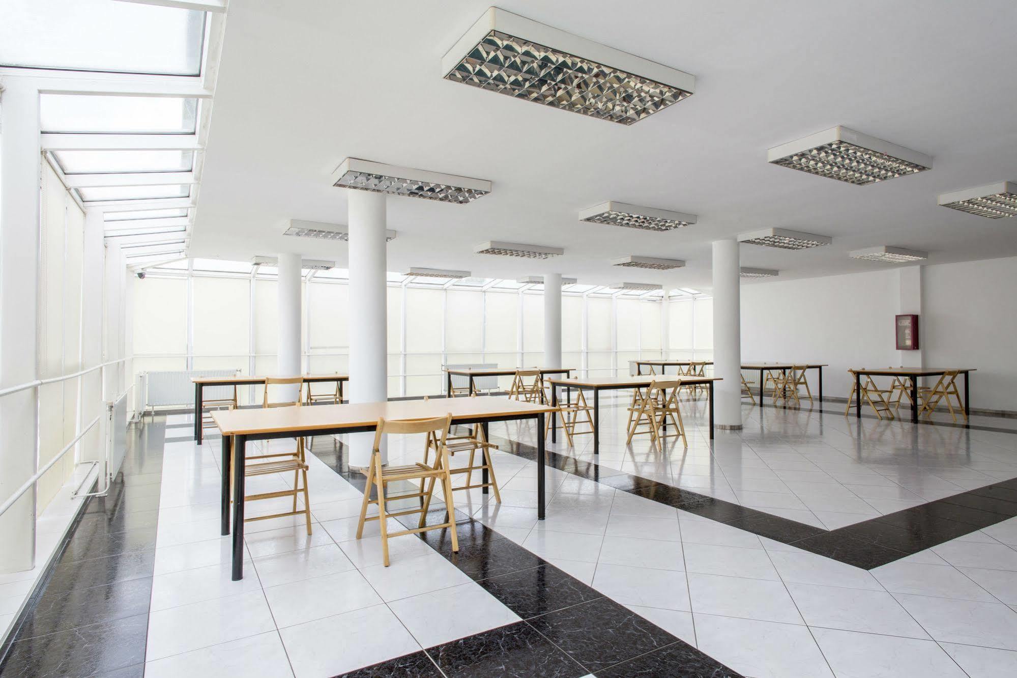 Residencia Universitaria Resa Siglo XXI クジェレード エクステリア 写真