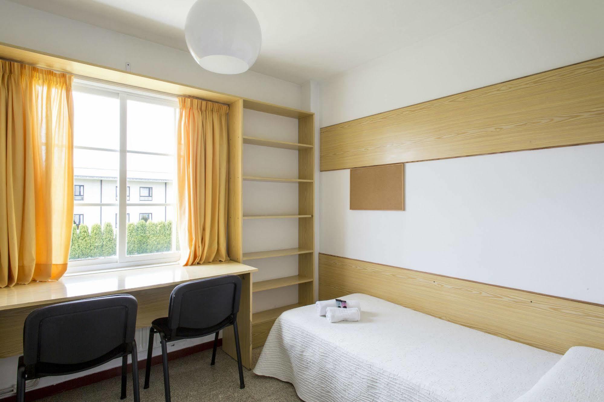 Residencia Universitaria Resa Siglo XXI クジェレード エクステリア 写真
