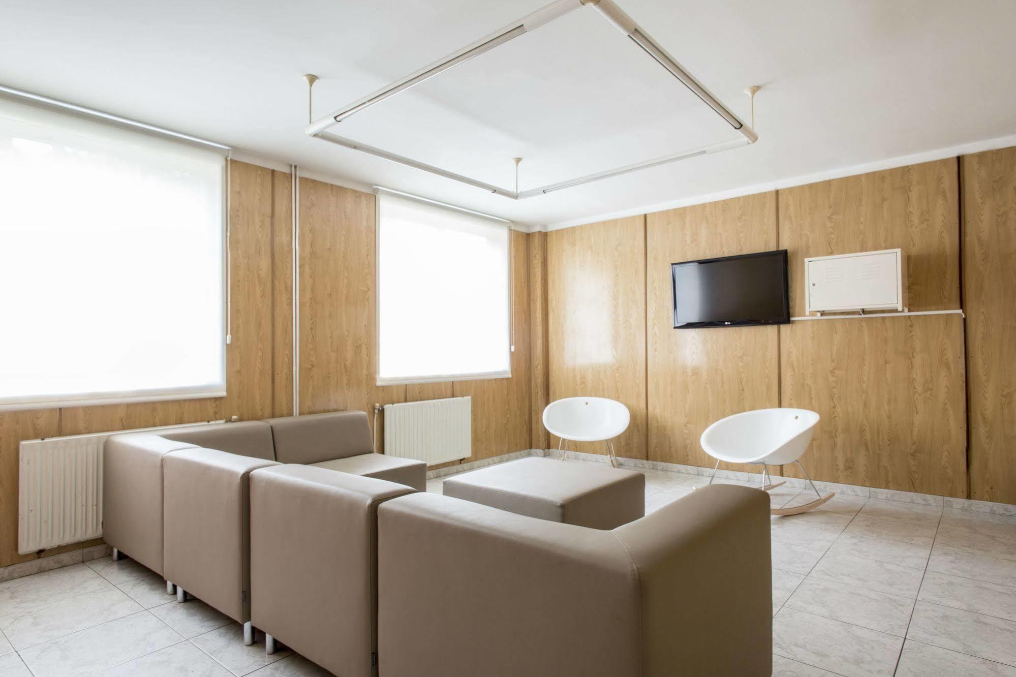 Residencia Universitaria Resa Siglo XXI クジェレード エクステリア 写真